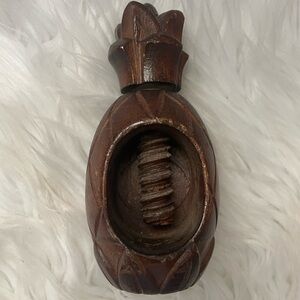VINTAGE Carved Wood Pineapple Screw Nut Cracker Nutcracker Gallery Originals.